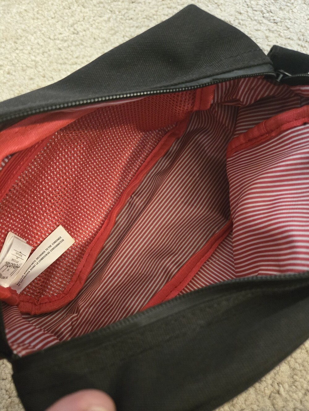 Herschel Supply Chapter Travel Kit - Picture 2 of 5